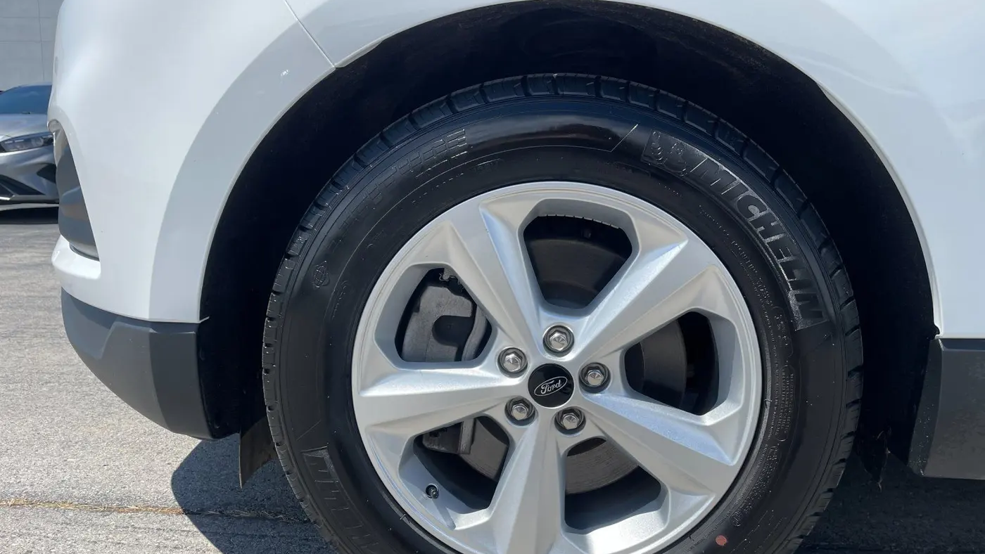 2024 Ford Edge SE