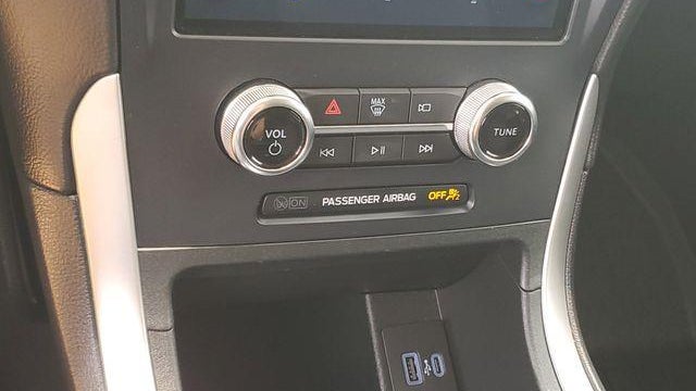 2024 Ford Edge SE