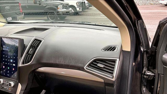 2024 Ford Edge SE