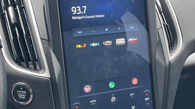 2024 Ford Edge SE