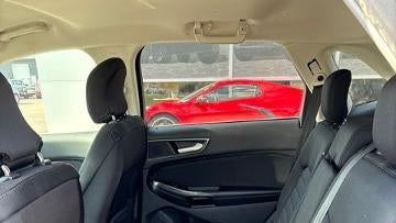 2017 Ford Edge SE
