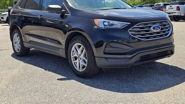 2022 Ford Edge SE