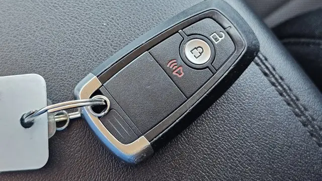 2022 Ford Edge SE