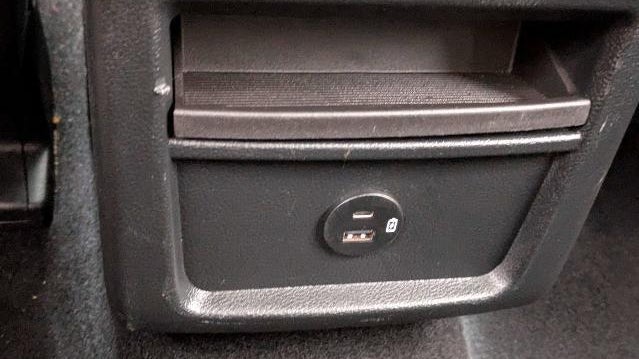 2022 Ford Edge SE