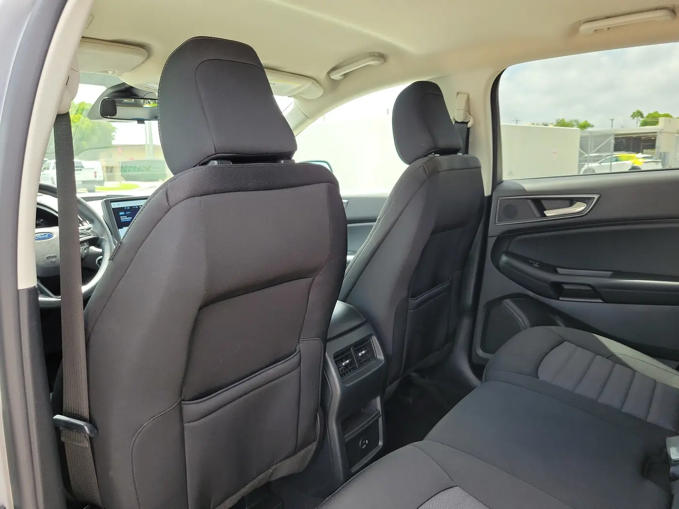 2022 Ford Edge - $17,880