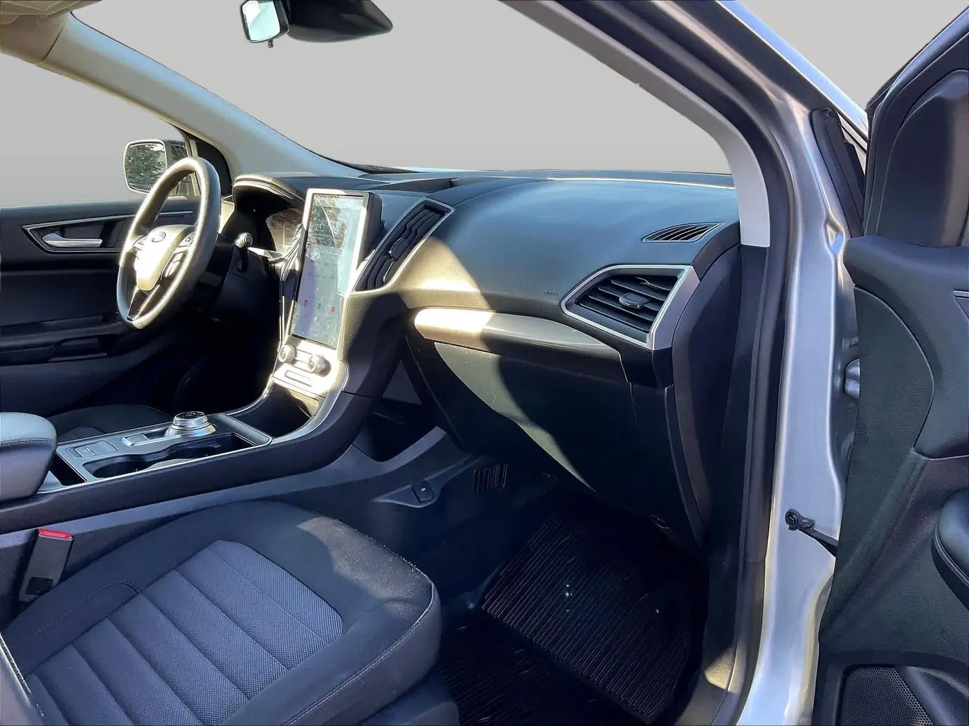 2022 Ford Edge - $19,796