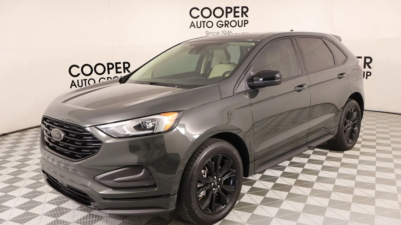 2023 Ford Edge SE