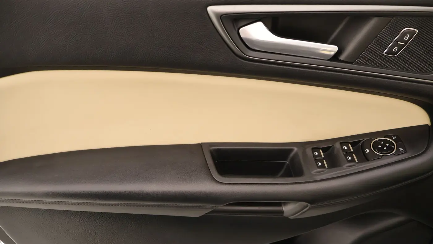 2023 Ford Edge SE