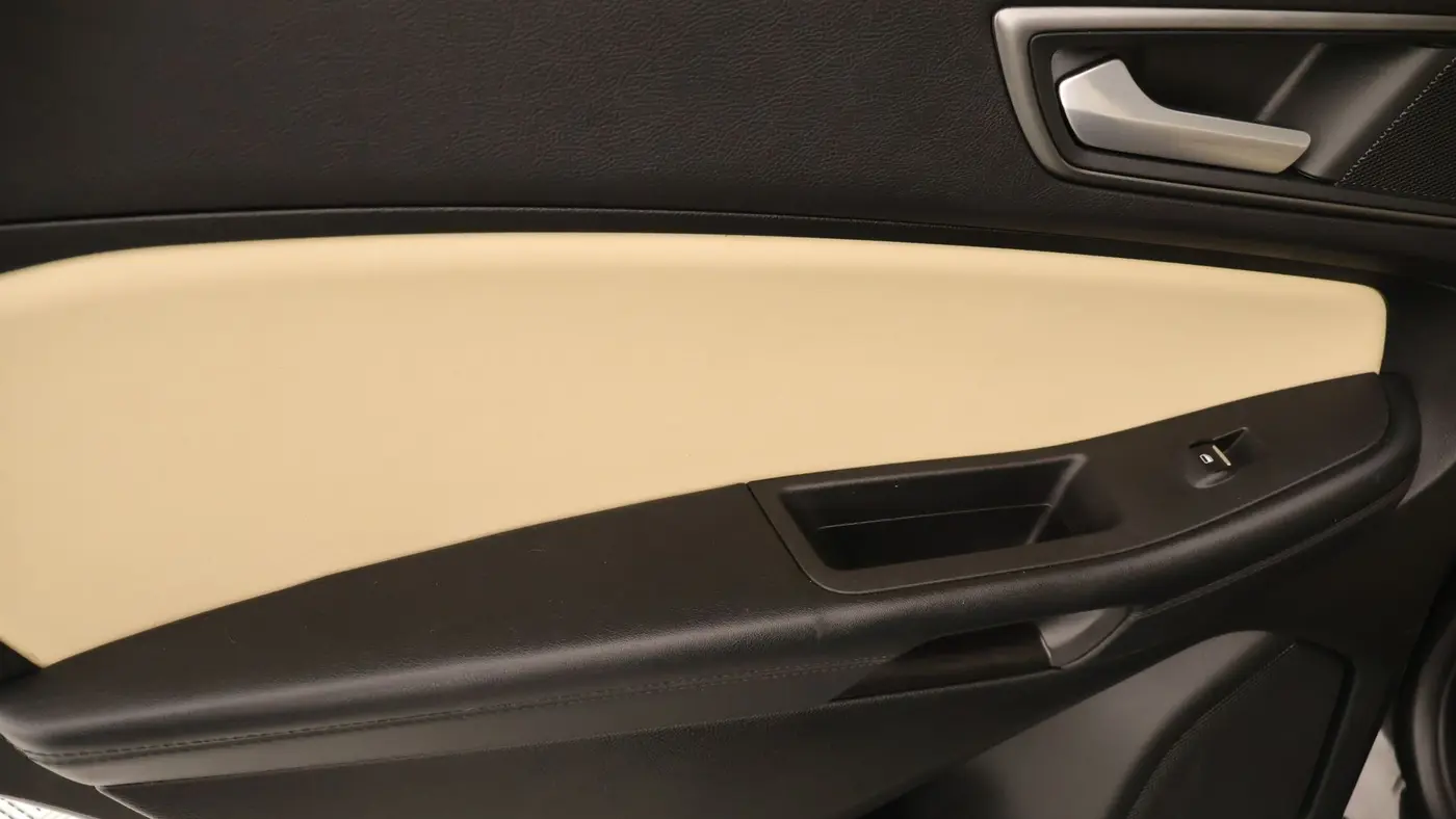 2023 Ford Edge SE
