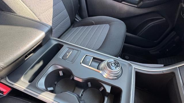 2023 Ford Edge SE