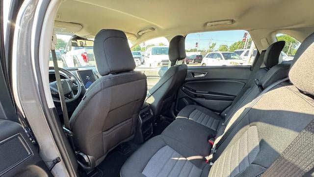 2023 Ford Edge SE