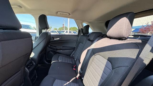 2023 Ford Edge SE