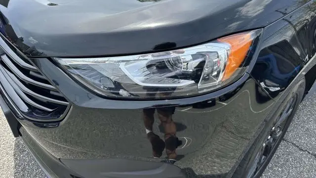 2023 Ford Edge SE