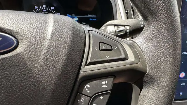 2023 Ford Edge SE