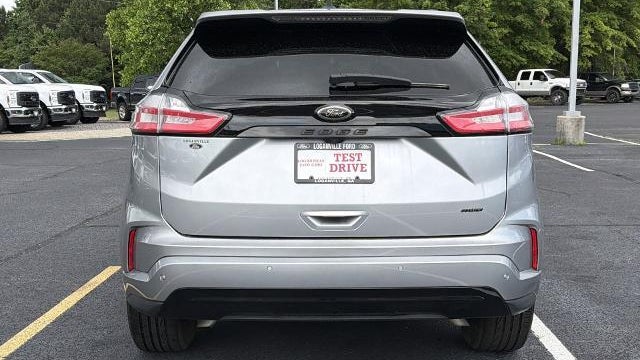 2023 Ford Edge SE