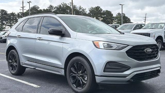 2023 Ford Edge SE