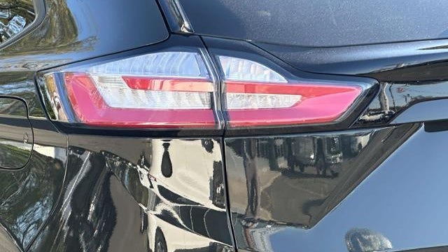 2023 Ford Edge SE
