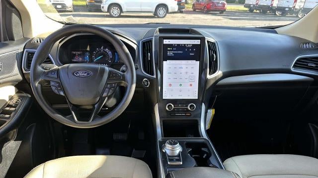 2023 Ford Edge SE