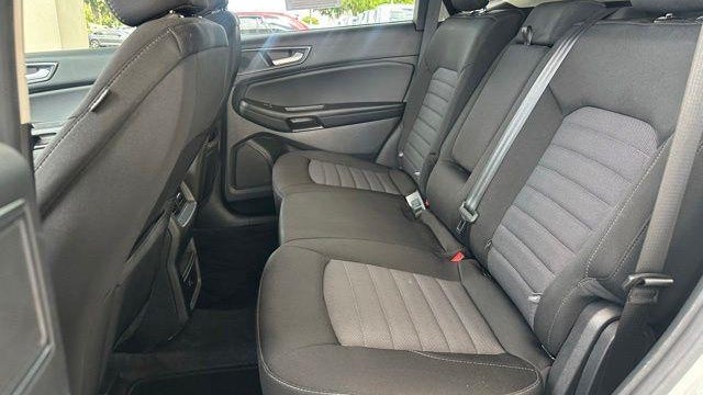 2023 Ford Edge SE