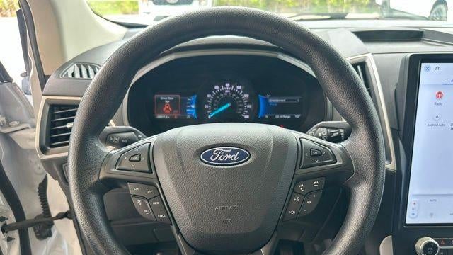 2023 Ford Edge SE