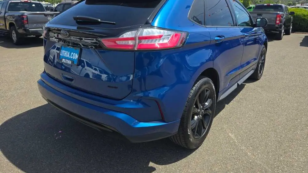 2023 Ford Edge SE