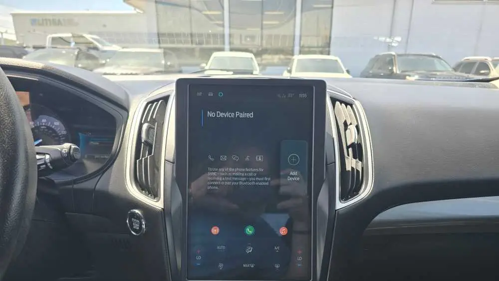 2023 Ford Edge SE
