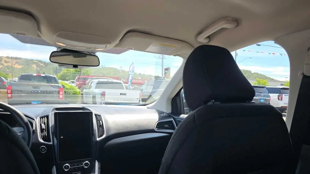 2023 Ford Edge SE