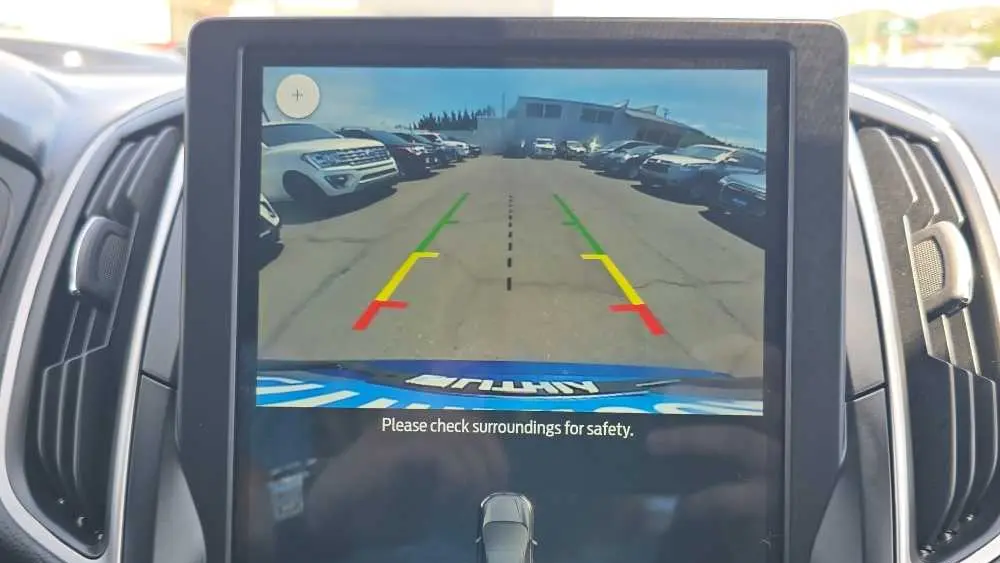 2023 Ford Edge SE