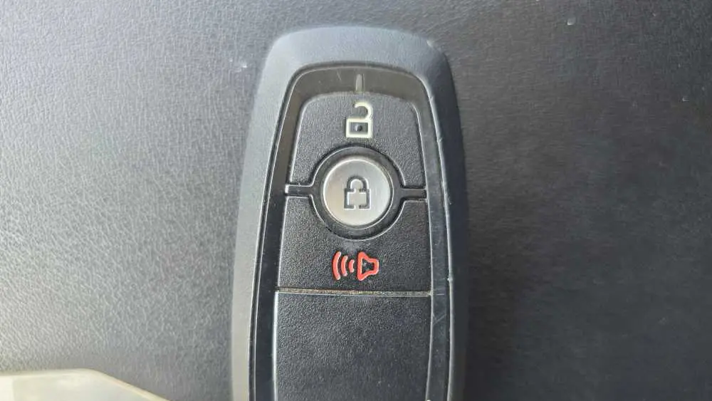 2023 Ford Edge SE