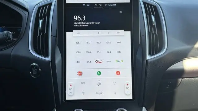 2024 Ford Edge SE