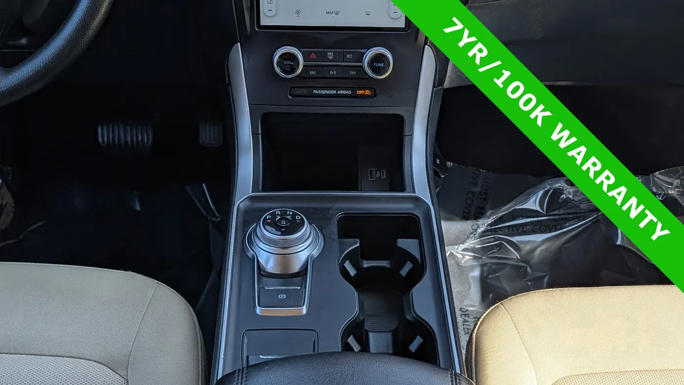 2024 Ford Edge SE