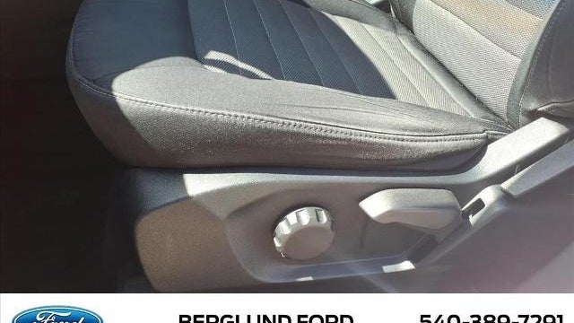 2016 Ford Edge SE