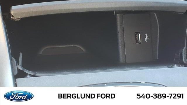 2016 Ford Edge SE