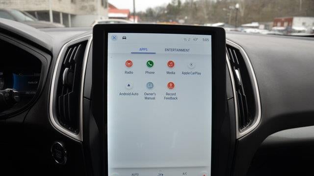 2022 Ford Edge SE