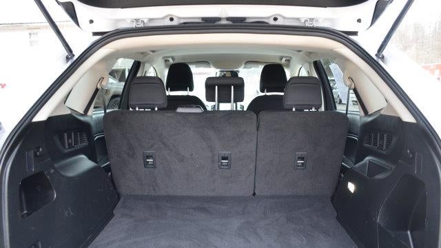 2022 Ford Edge SE