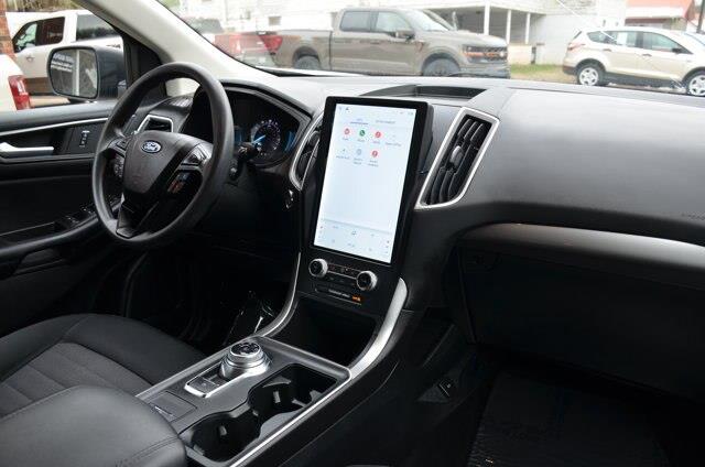 2022 Ford Edge - $19,900