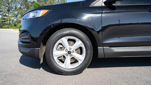 2023 Ford Edge SE
