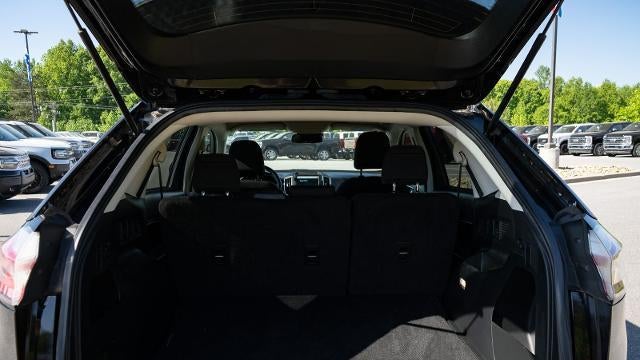 2023 Ford Edge SE