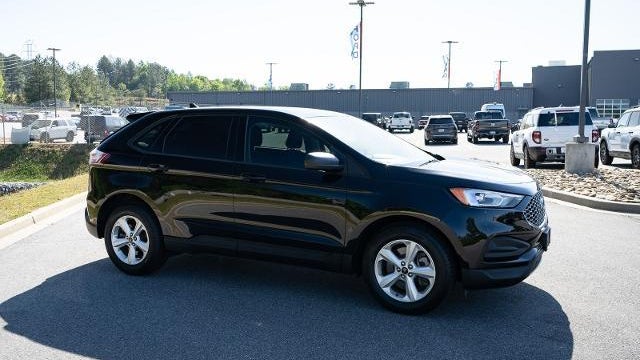 2023 Ford Edge SE