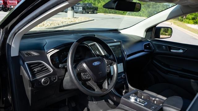 2023 Ford Edge SE