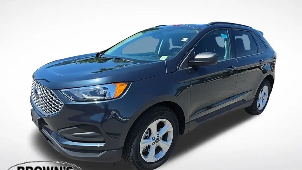 2023 Ford Edge SE
