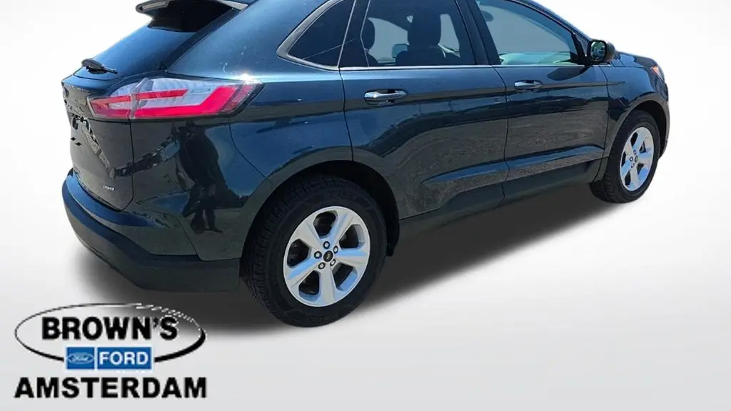 2023 Ford Edge SE