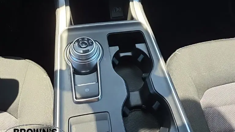 2023 Ford Edge SE