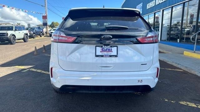 2023 Ford Edge SE