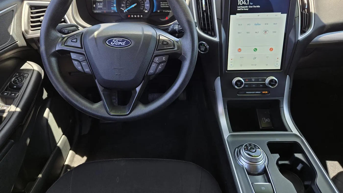 2024 Ford Edge SE