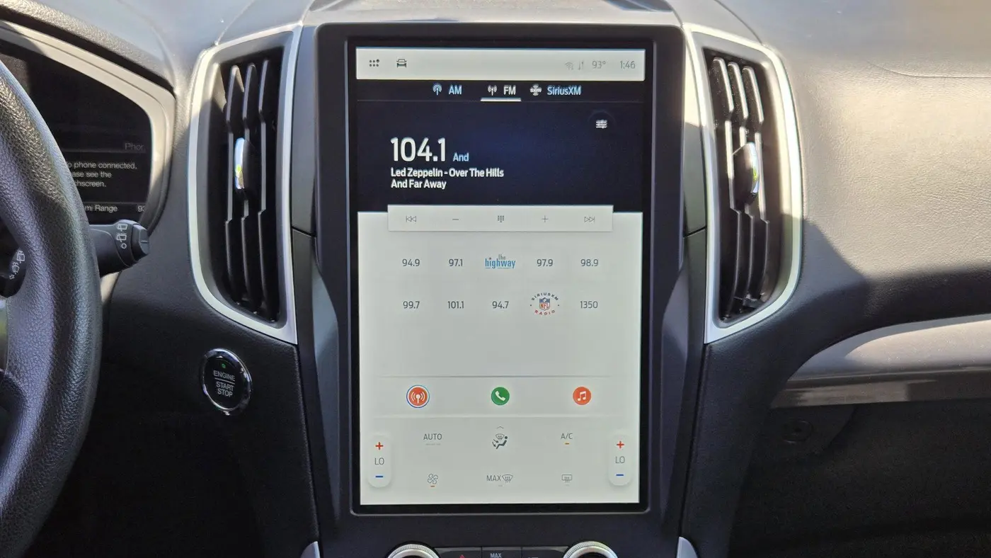 2024 Ford Edge SE