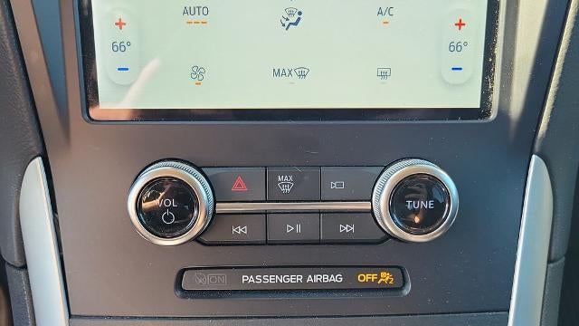 2024 Ford Edge SE