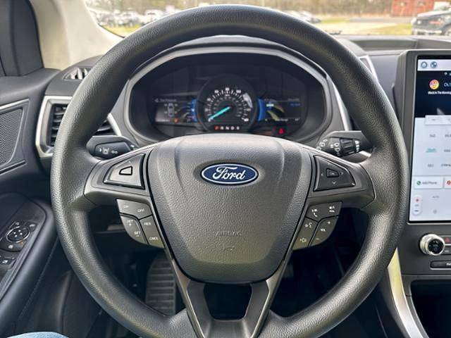 2024 Ford Edge - $39,877