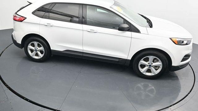 2021 Ford Edge SE