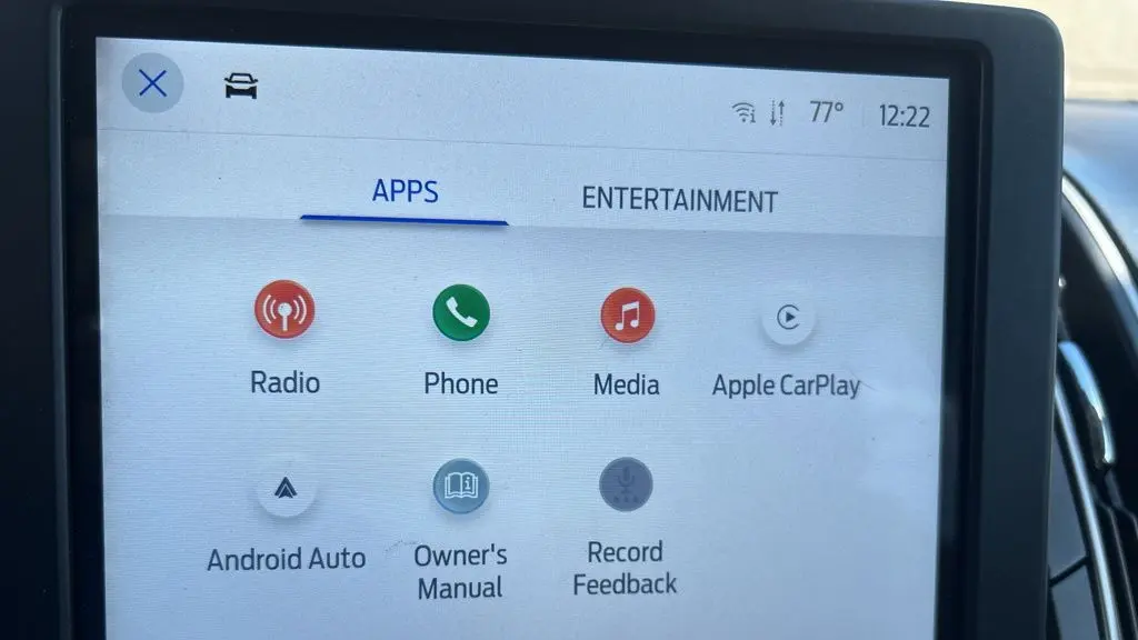 2022 Ford Edge SE
